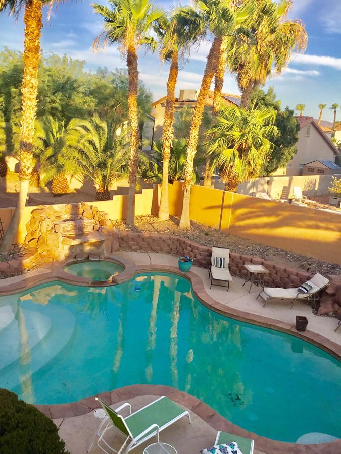 Modern Pool Home Close To Strip Las Vegas Exterior photo